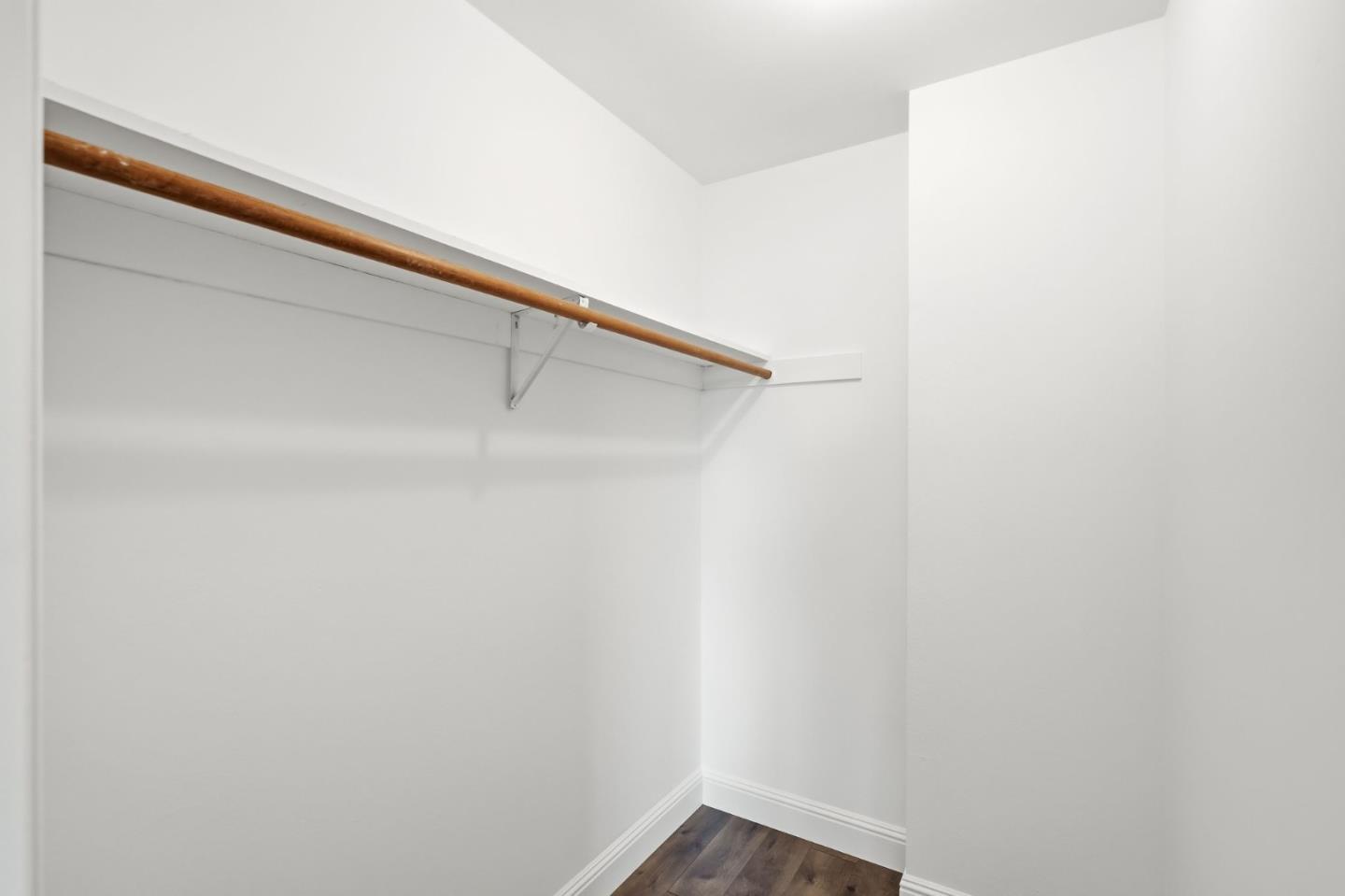 Detail Gallery Image 24 of 31 For 1075 Shell Blvd #7,  Foster City,  CA 94404 - 2 Beds | 2 Baths