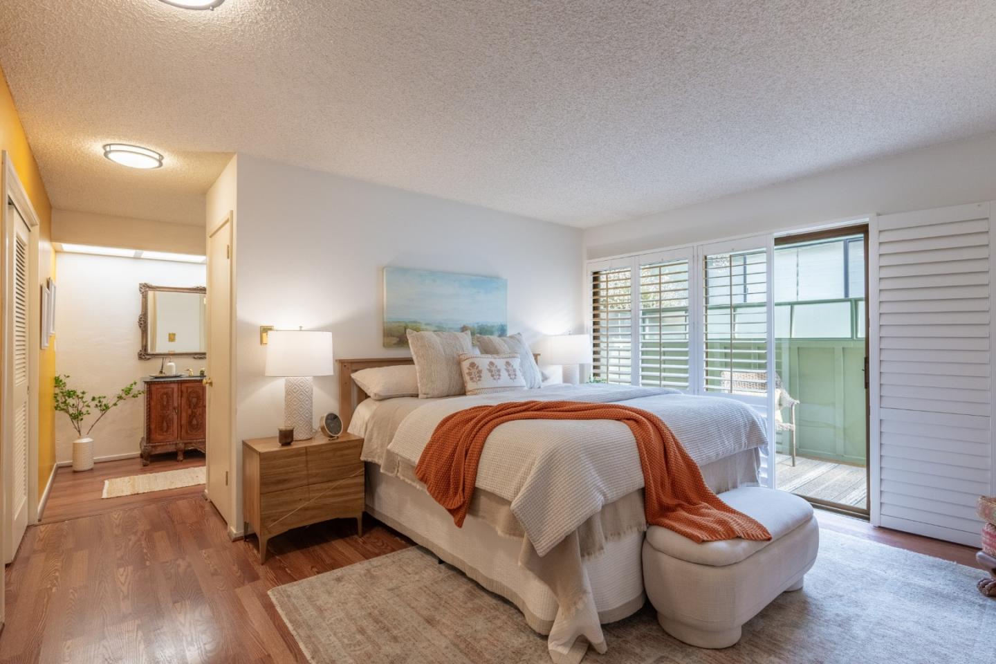 Detail Gallery Image 12 of 24 For 83 High Meadow Ln, Carmel,  CA 93923 - 3 Beds | 3 Baths