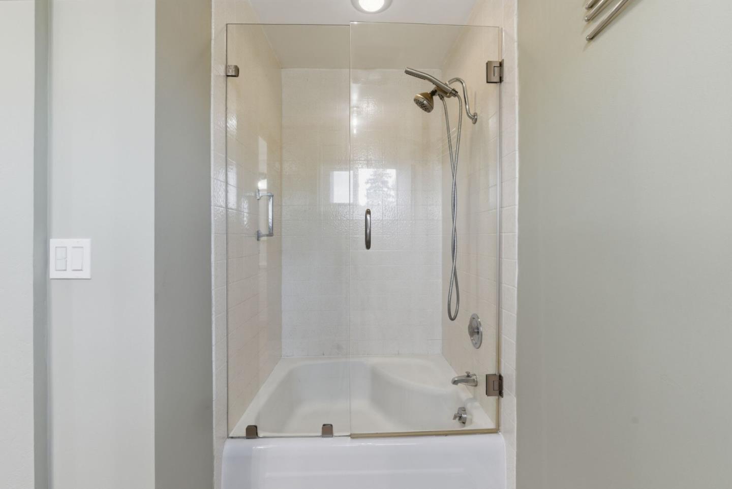 Photo #31: ML82036614 Listing: Photo #31