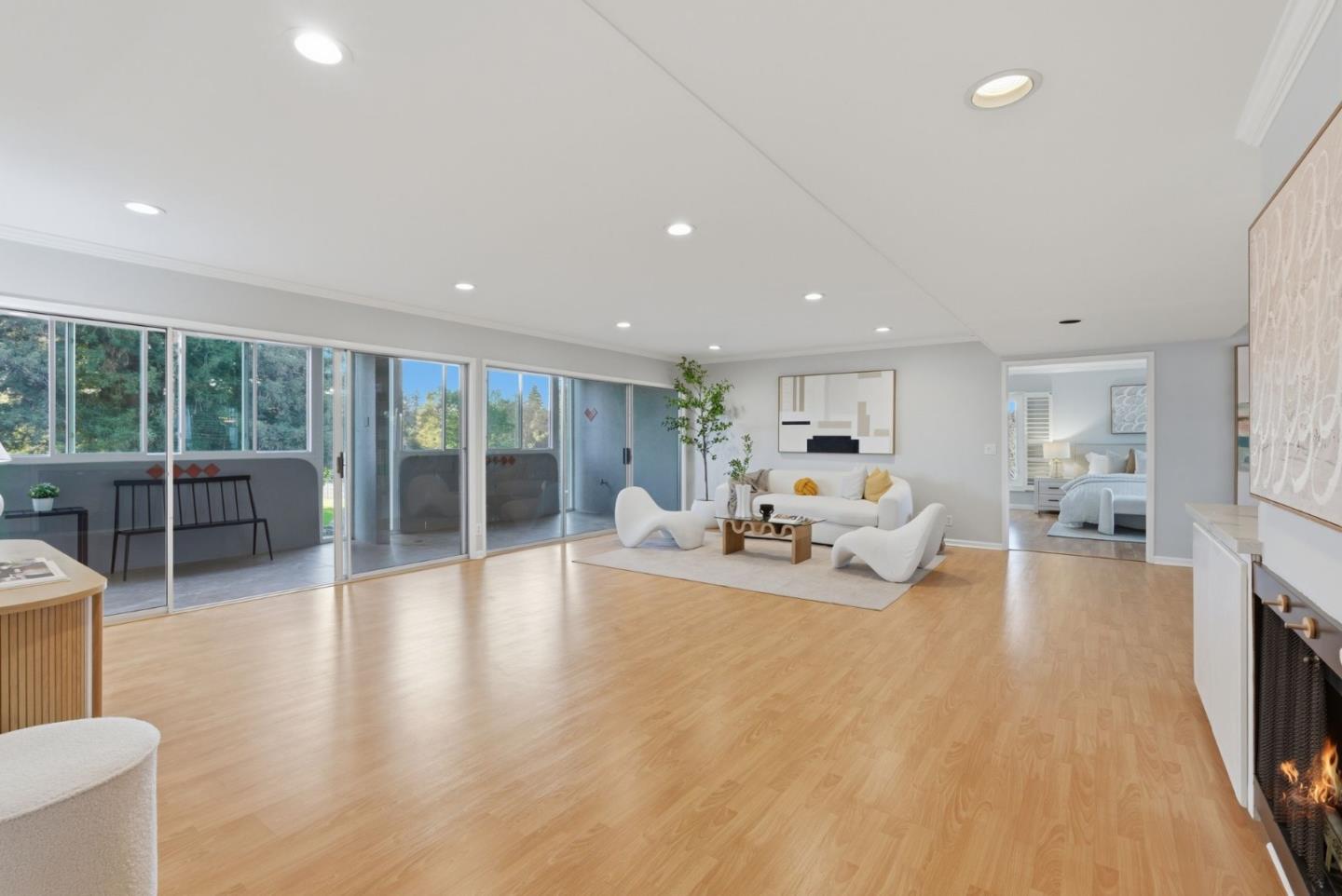 Photo #4: ML82036614 Listing: Photo #4