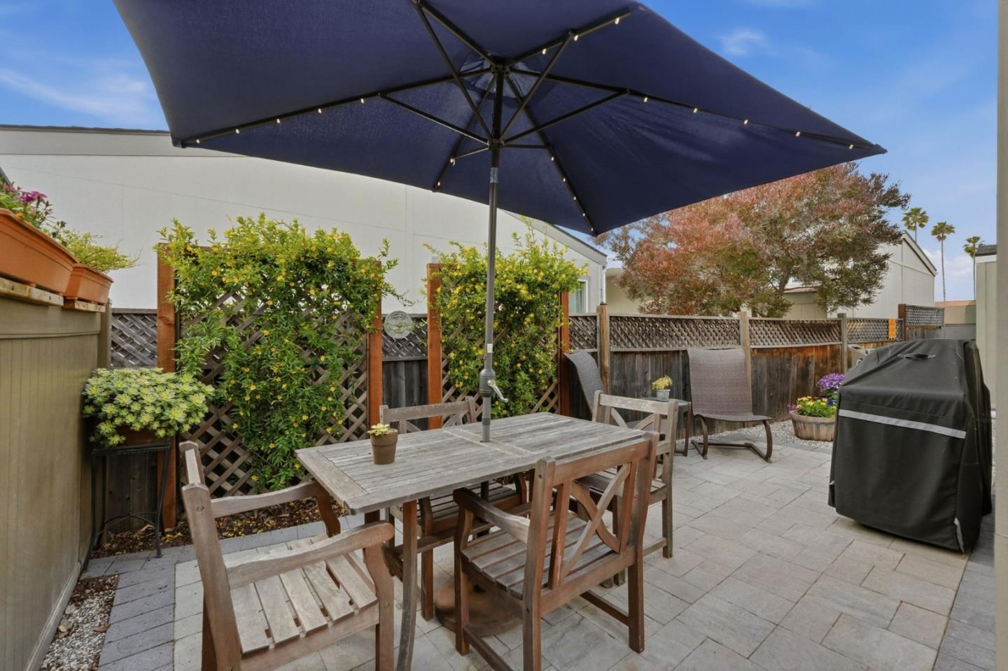 Detail Gallery Image 10 of 55 For 195 Blossom Hill Rd #161,  San Jose,  CA 95123 - 3 Beds | 2 Baths