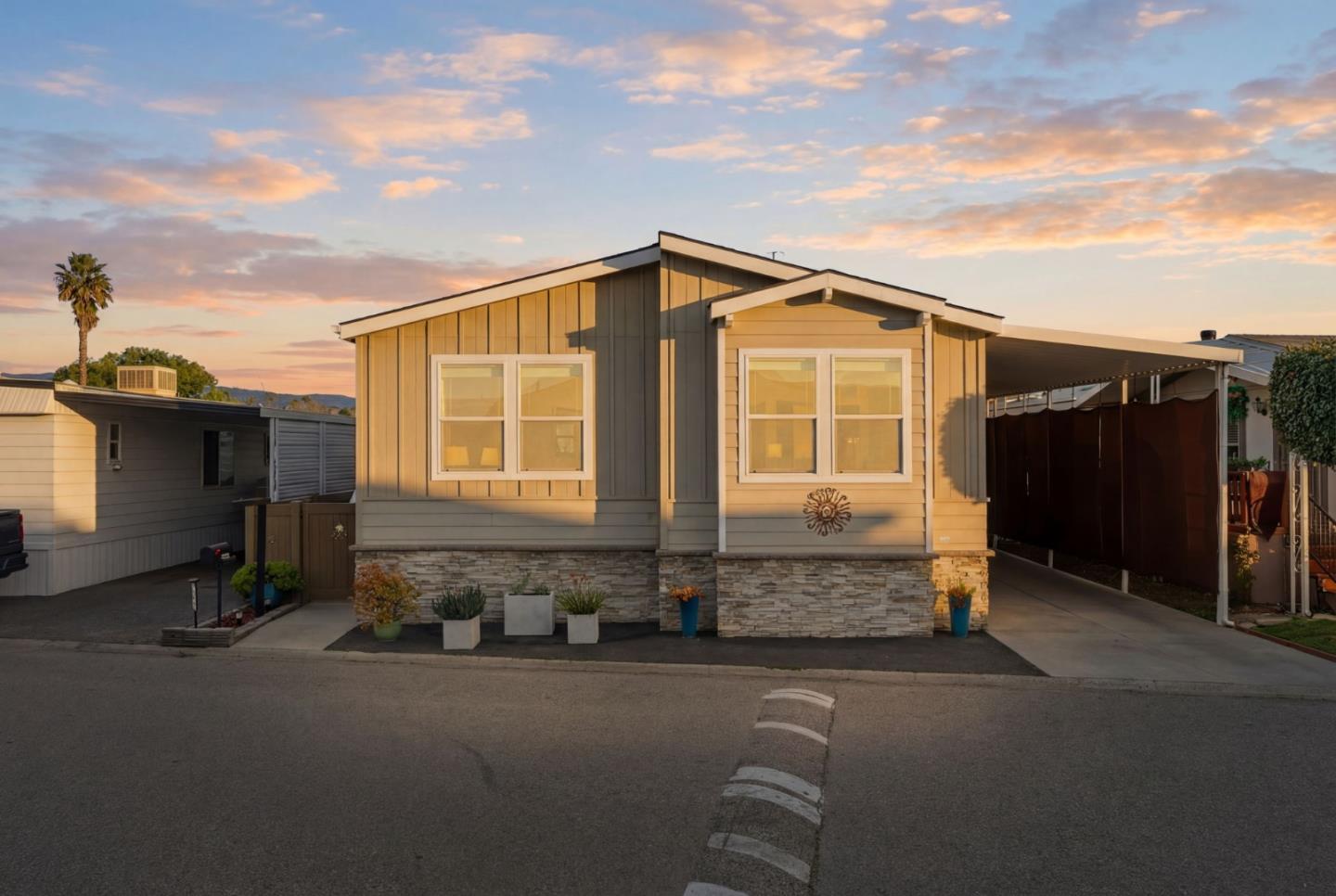 Detail Gallery Image 3 of 55 For 195 Blossom Hill Rd #161,  San Jose,  CA 95123 - 3 Beds | 2 Baths