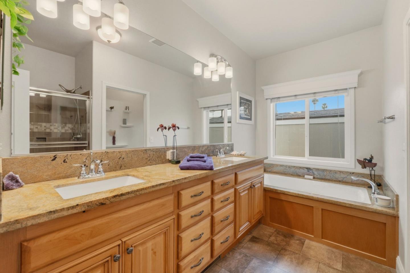 Detail Gallery Image 32 of 55 For 195 Blossom Hill Rd #161,  San Jose,  CA 95123 - 3 Beds | 2 Baths