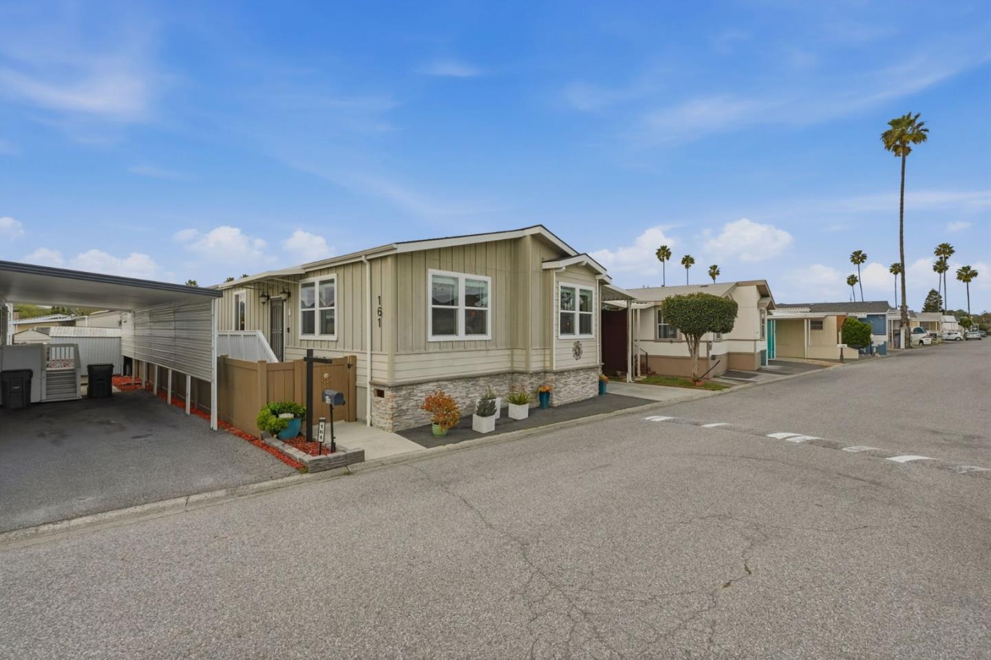 Detail Gallery Image 5 of 55 For 195 Blossom Hill Rd #161,  San Jose,  CA 95123 - 3 Beds | 2 Baths