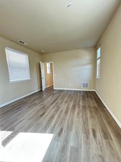 Detail Gallery Image 4 of 12 For 148 Ermosa Way, King City,  CA 93930 - 3 Beds | 2/1 Baths