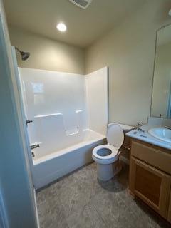 Detail Gallery Image 5 of 12 For 148 Ermosa Way, King City,  CA 93930 - 3 Beds | 2/1 Baths