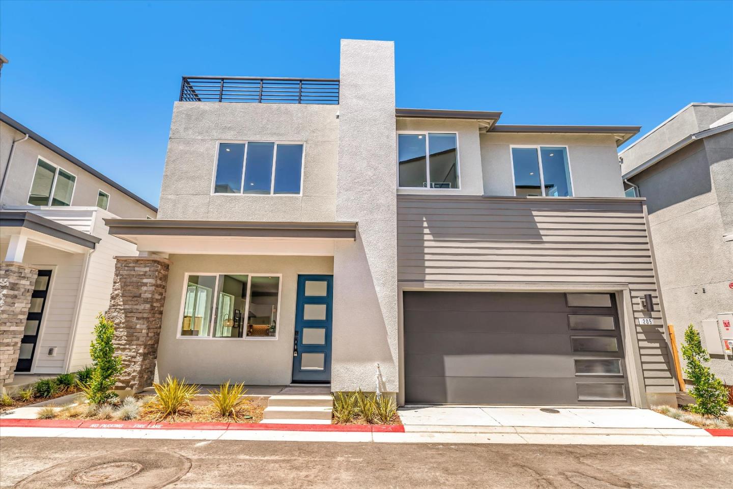 326 Isabelline Court