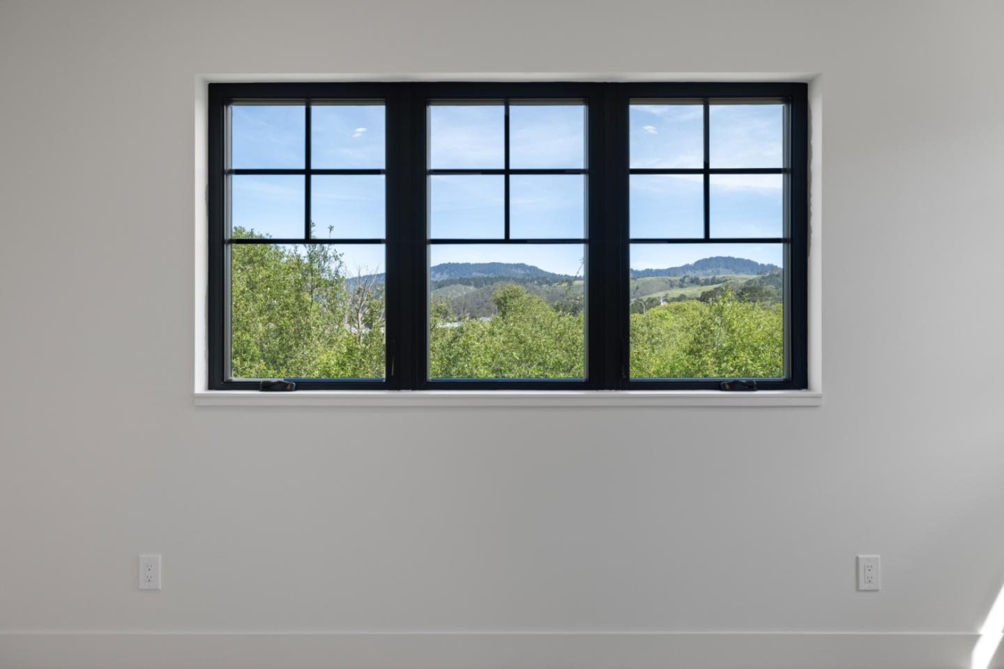 Detail Gallery Image 19 of 30 For 525 Creekside Ct Lot 2,  Half Moon Bay,  CA 94019 - 4 Beds | 3/1 Baths