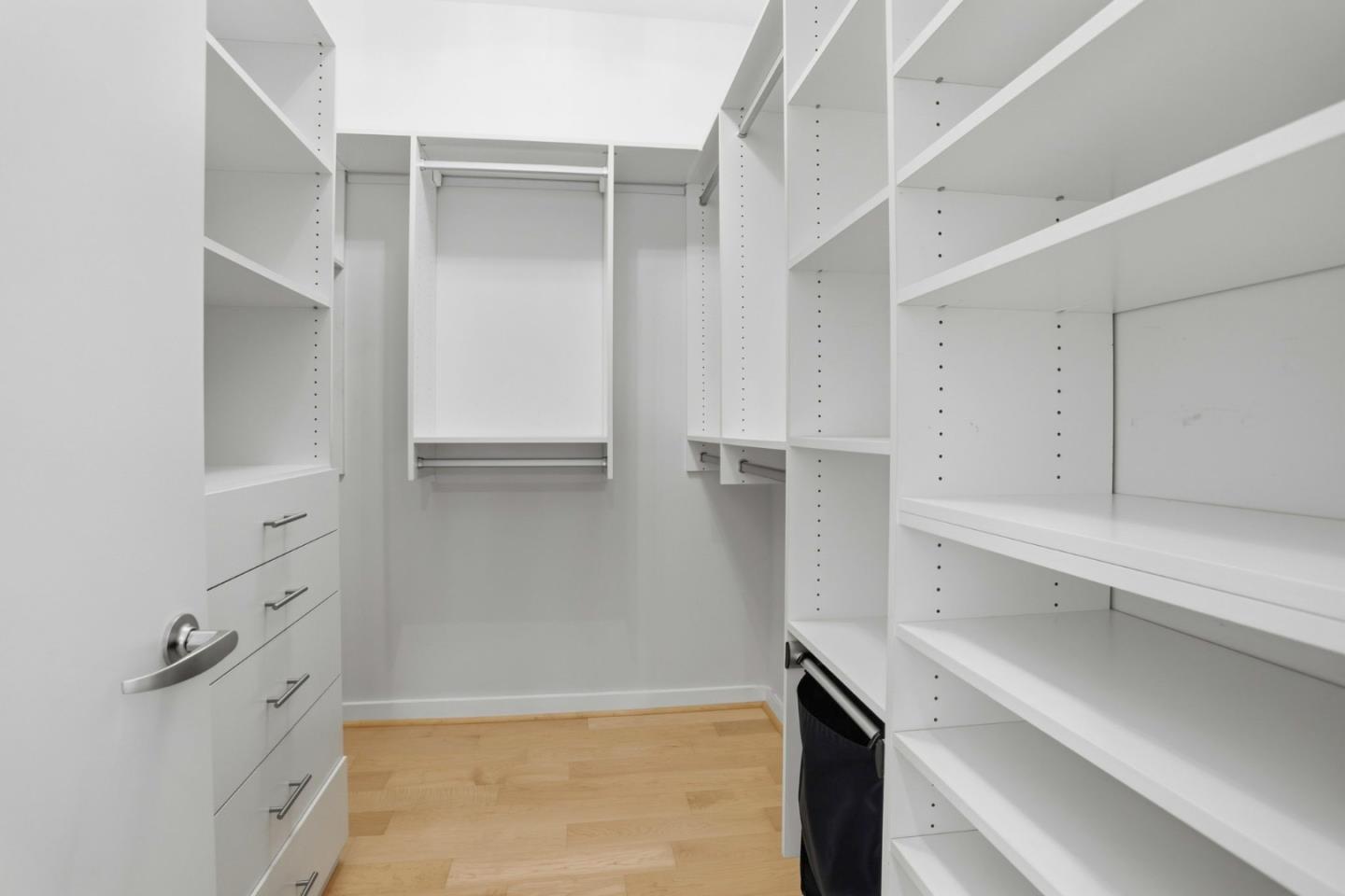 Detail Gallery Image 20 of 32 For 333 Santana Row #308,  San Jose,  CA 95128 - 2 Beds | 1/1 Baths