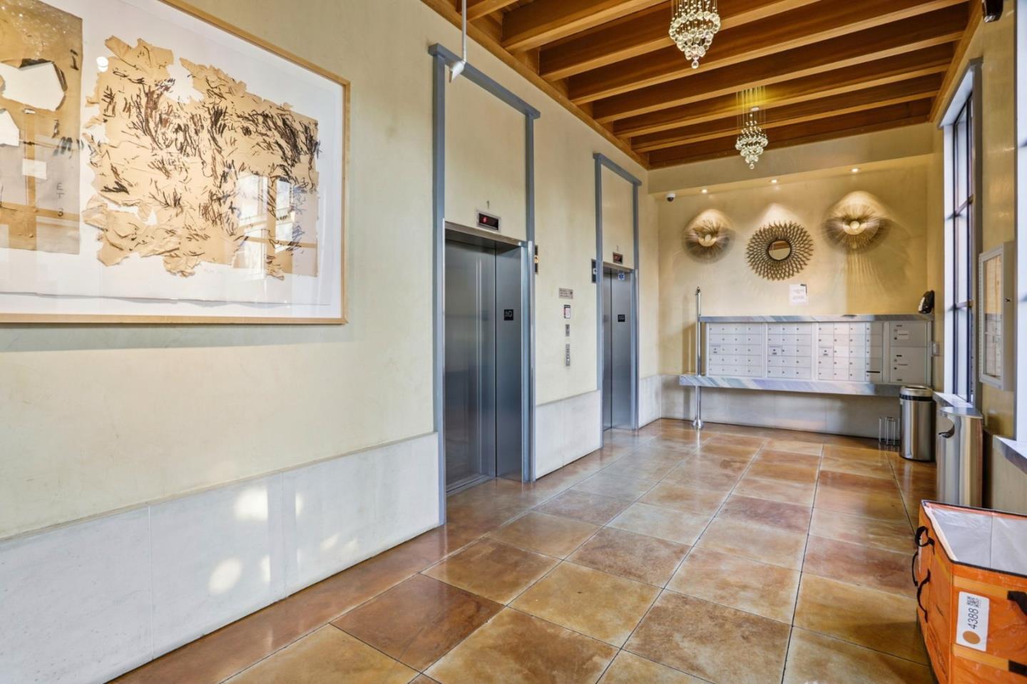 Detail Gallery Image 25 of 32 For 333 Santana Row #308,  San Jose,  CA 95128 - 2 Beds | 1/1 Baths