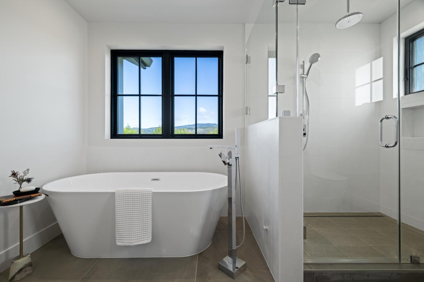 Detail Gallery Image 25 of 43 For 535 Creekside Ct Lot 3,  Half Moon Bay,  CA 94019 - 4 Beds | 3/1 Baths