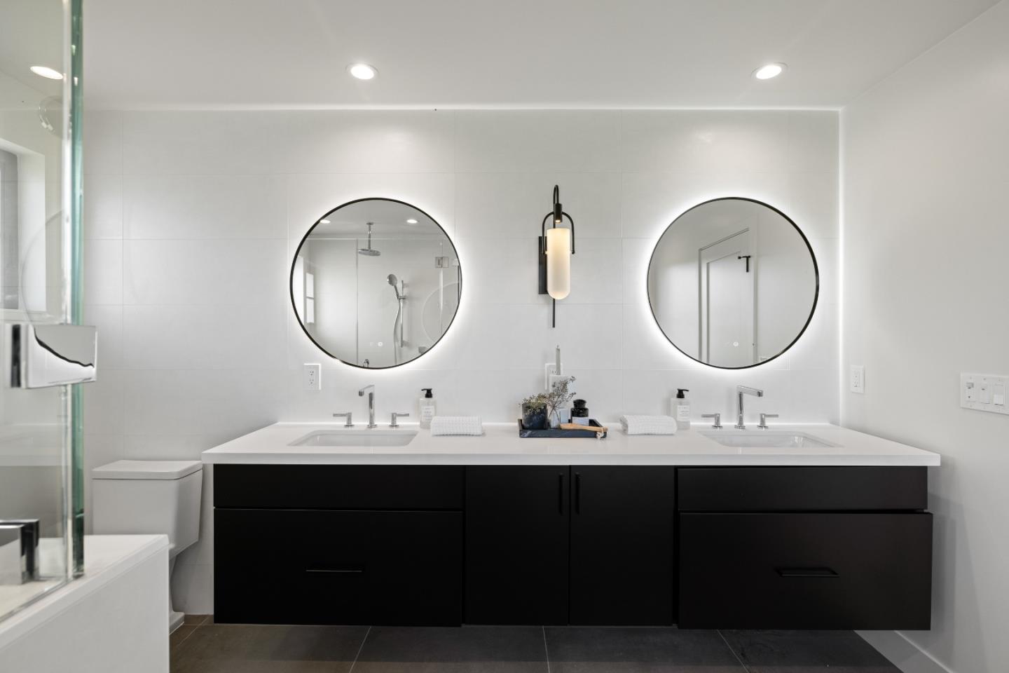 Detail Gallery Image 26 of 43 For 535 Creekside Ct Lot 3,  Half Moon Bay,  CA 94019 - 4 Beds | 3/1 Baths