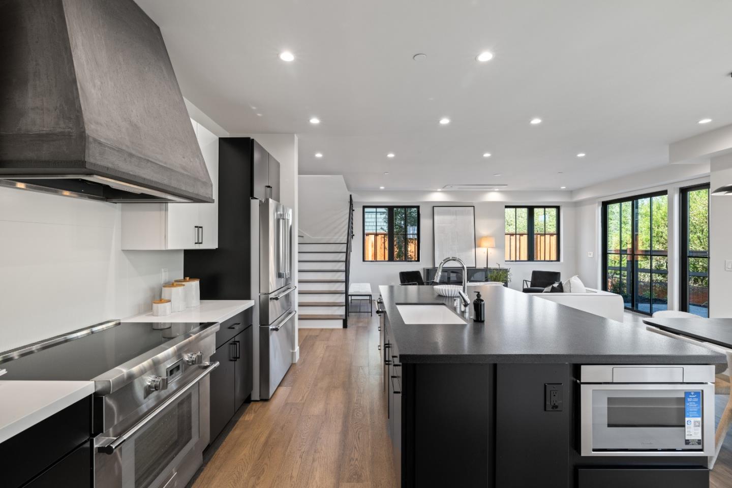 Detail Gallery Image 3 of 43 For 535 Creekside Ct Lot 3,  Half Moon Bay,  CA 94019 - 4 Beds | 3/1 Baths