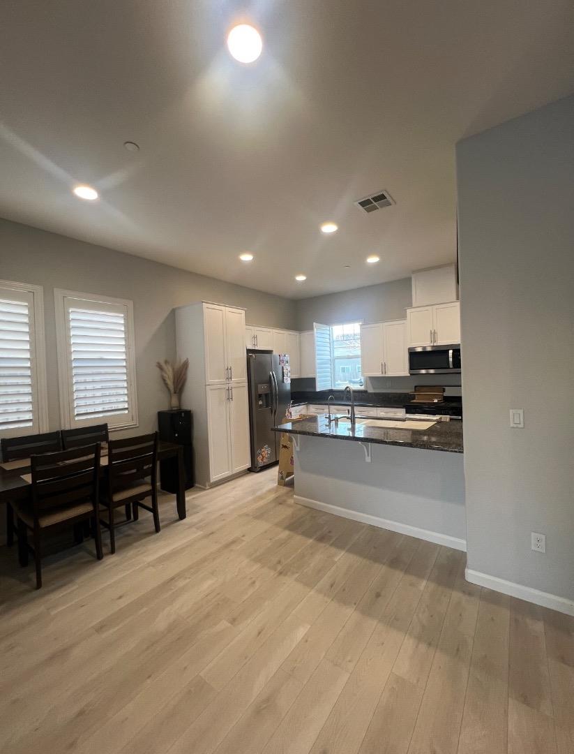 Detail Gallery Image 9 of 19 For 1311 San Antonio, Soledad,  CA 93960 - 3 Beds | 2 Baths