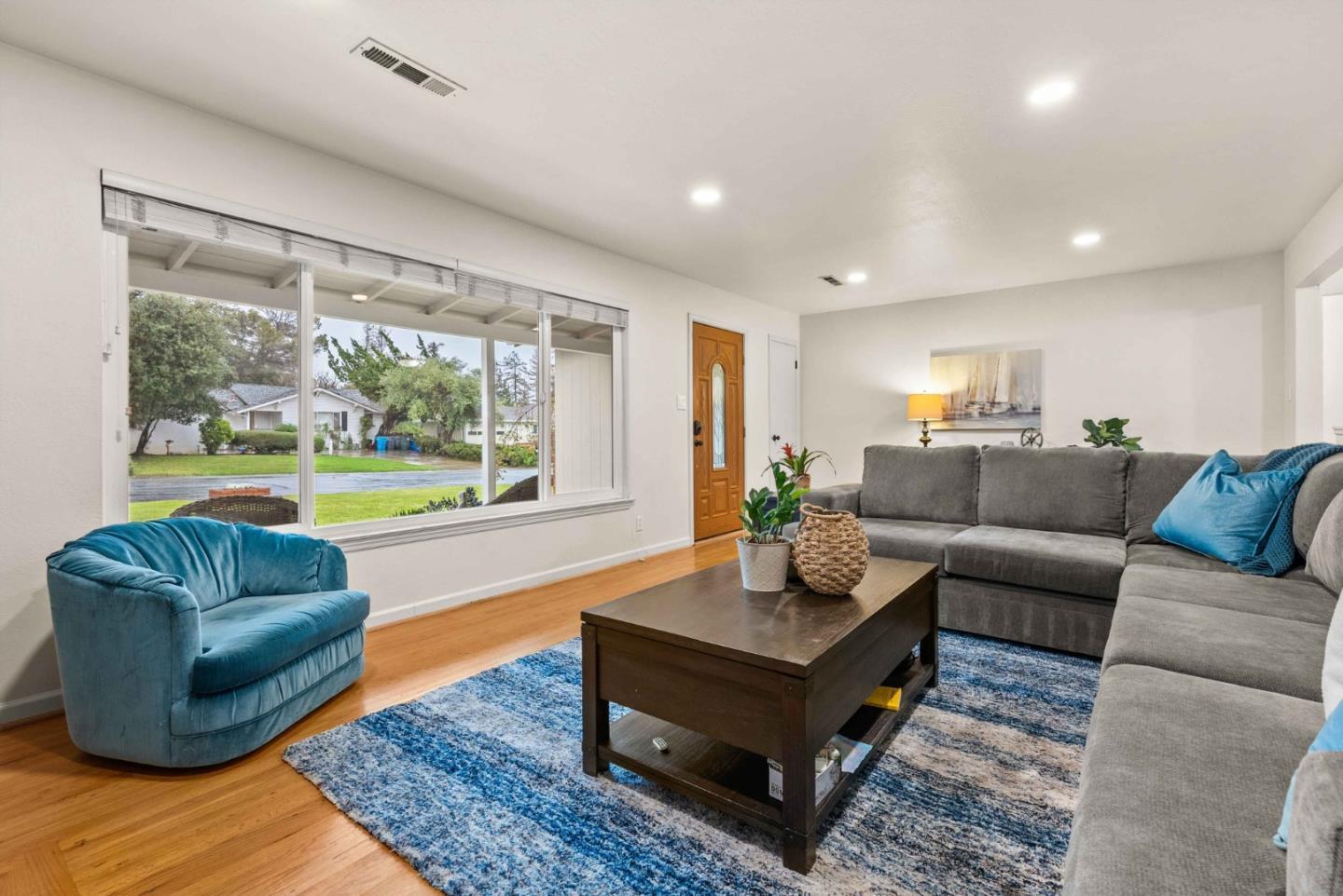 Detail Gallery Image 8 of 33 For 4145 Golf Dr, San Jose,  CA 95127 - 3 Beds | 1 Baths