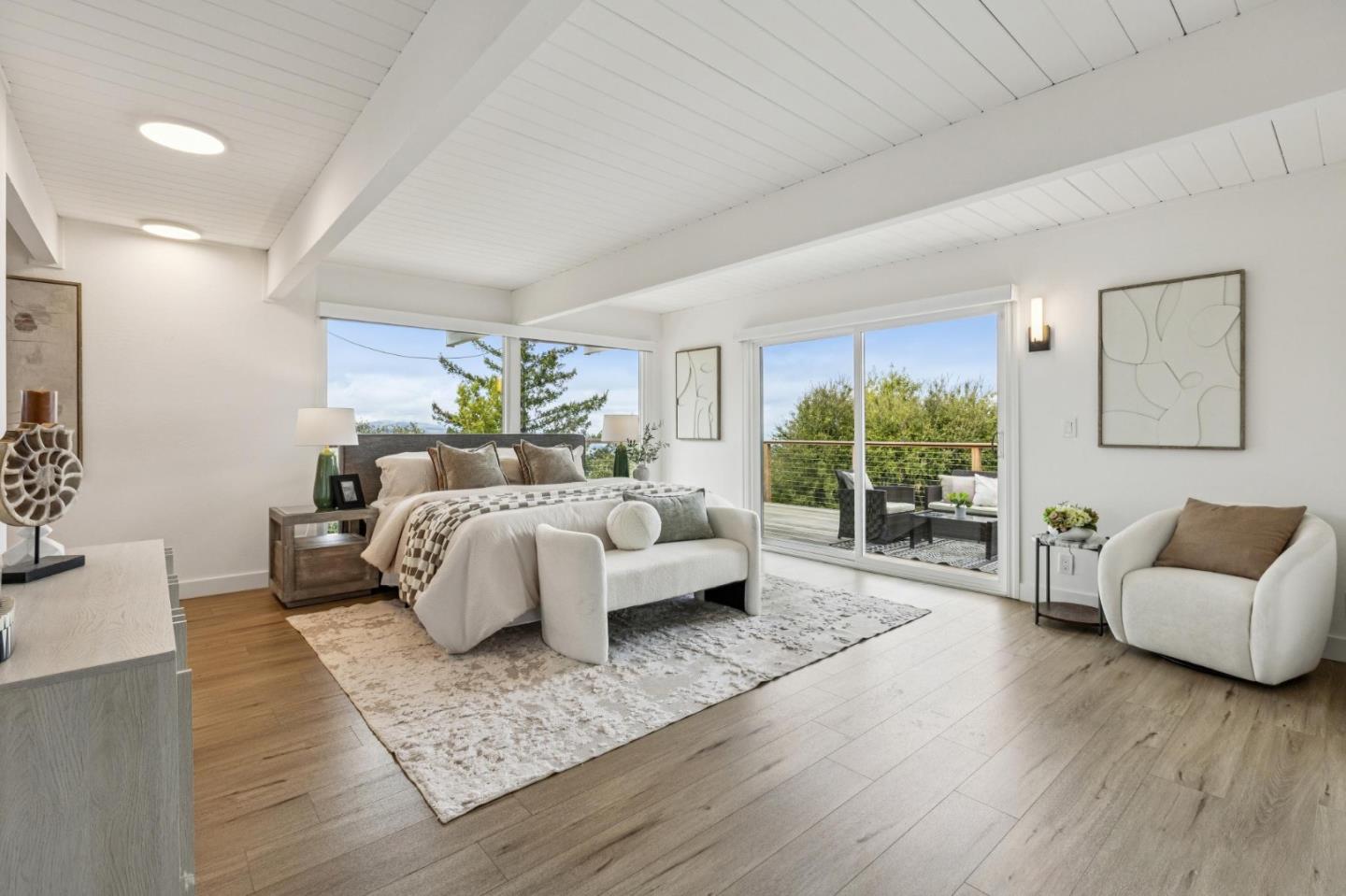 Detail Gallery Image 10 of 37 For 15684 Apollo Heights Ct, Saratoga,  CA 95070 - 5 Beds | 3 Baths