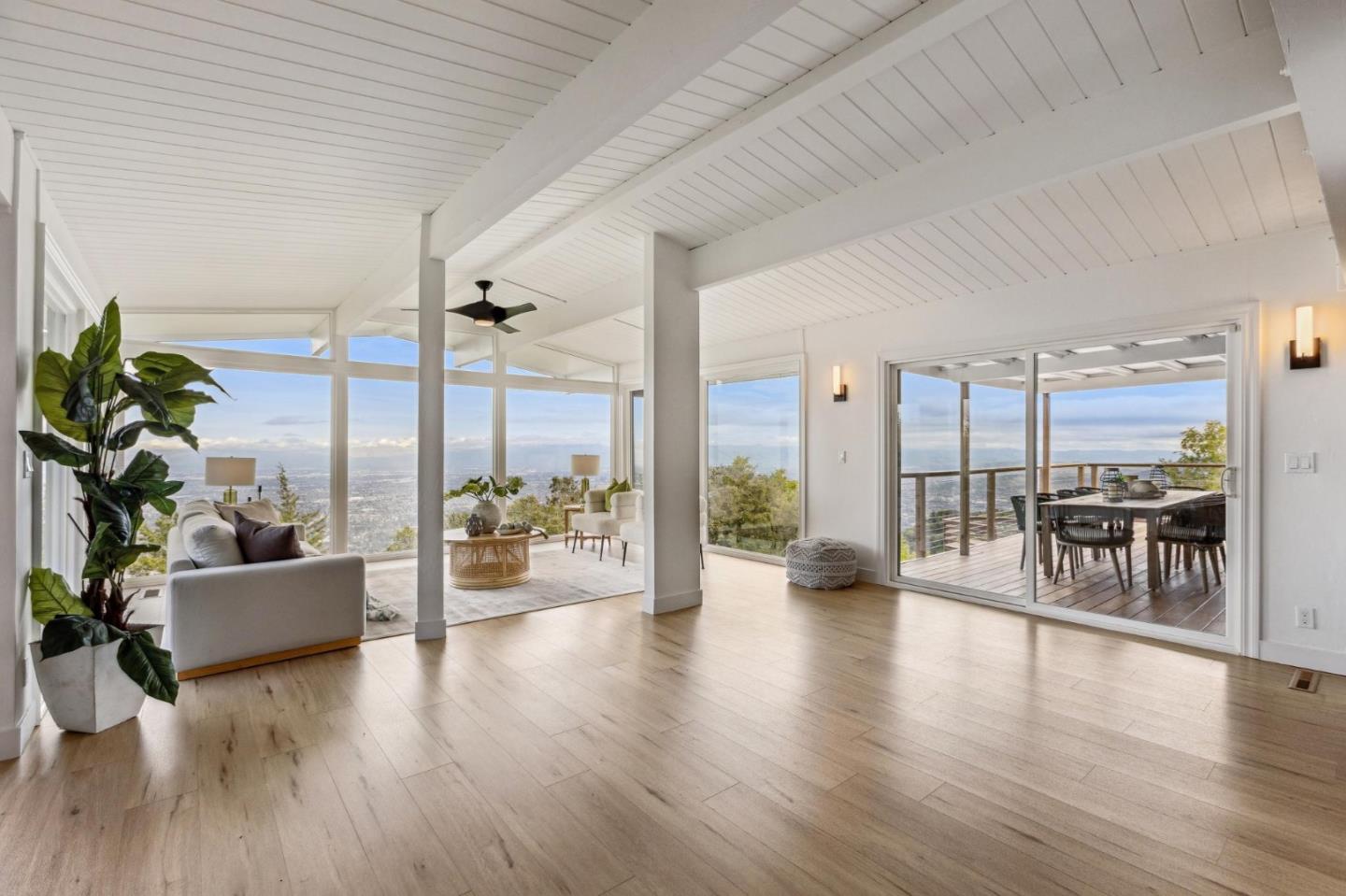 Detail Gallery Image 4 of 37 For 15684 Apollo Heights Ct, Saratoga,  CA 95070 - 5 Beds | 3 Baths