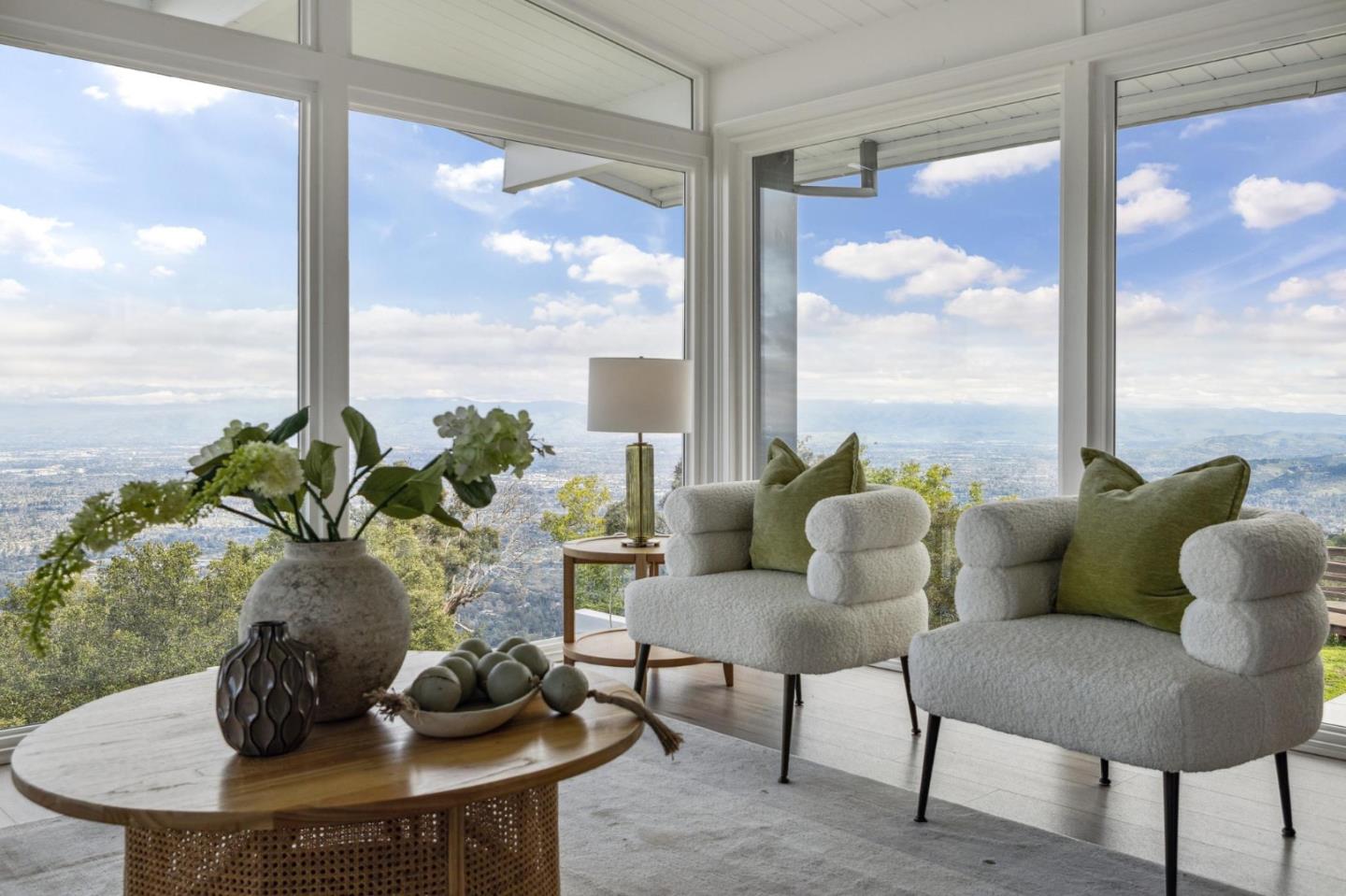 Detail Gallery Image 6 of 37 For 15684 Apollo Heights Ct, Saratoga,  CA 95070 - 5 Beds | 3 Baths