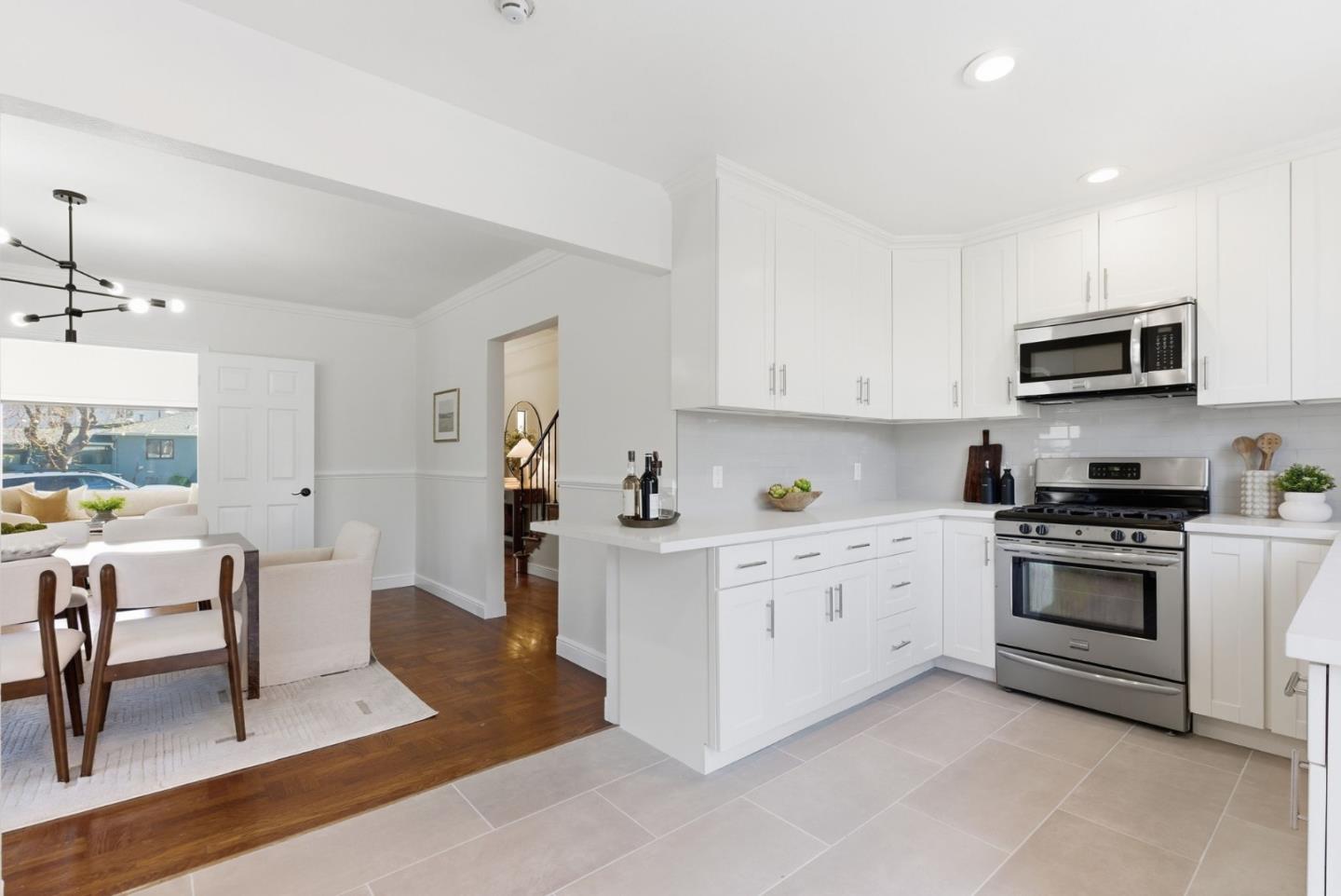 Detail Gallery Image 11 of 33 For 460 Hazel Ave, Millbrae,  CA 94030 - 5 Beds | 3 Baths