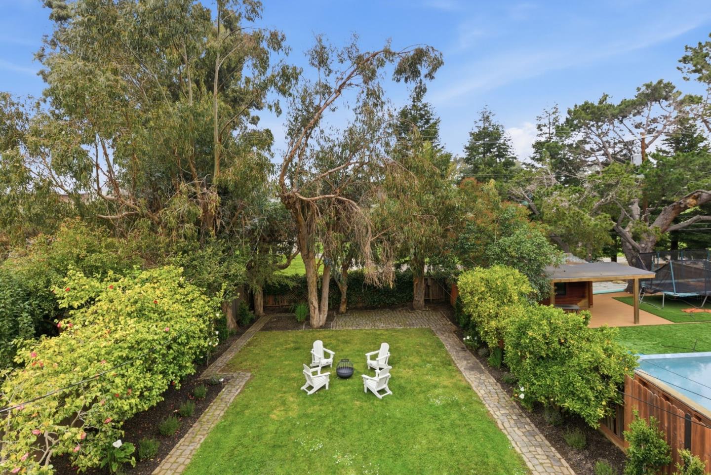 Detail Gallery Image 13 of 33 For 460 Hazel Ave, Millbrae,  CA 94030 - 5 Beds | 3 Baths