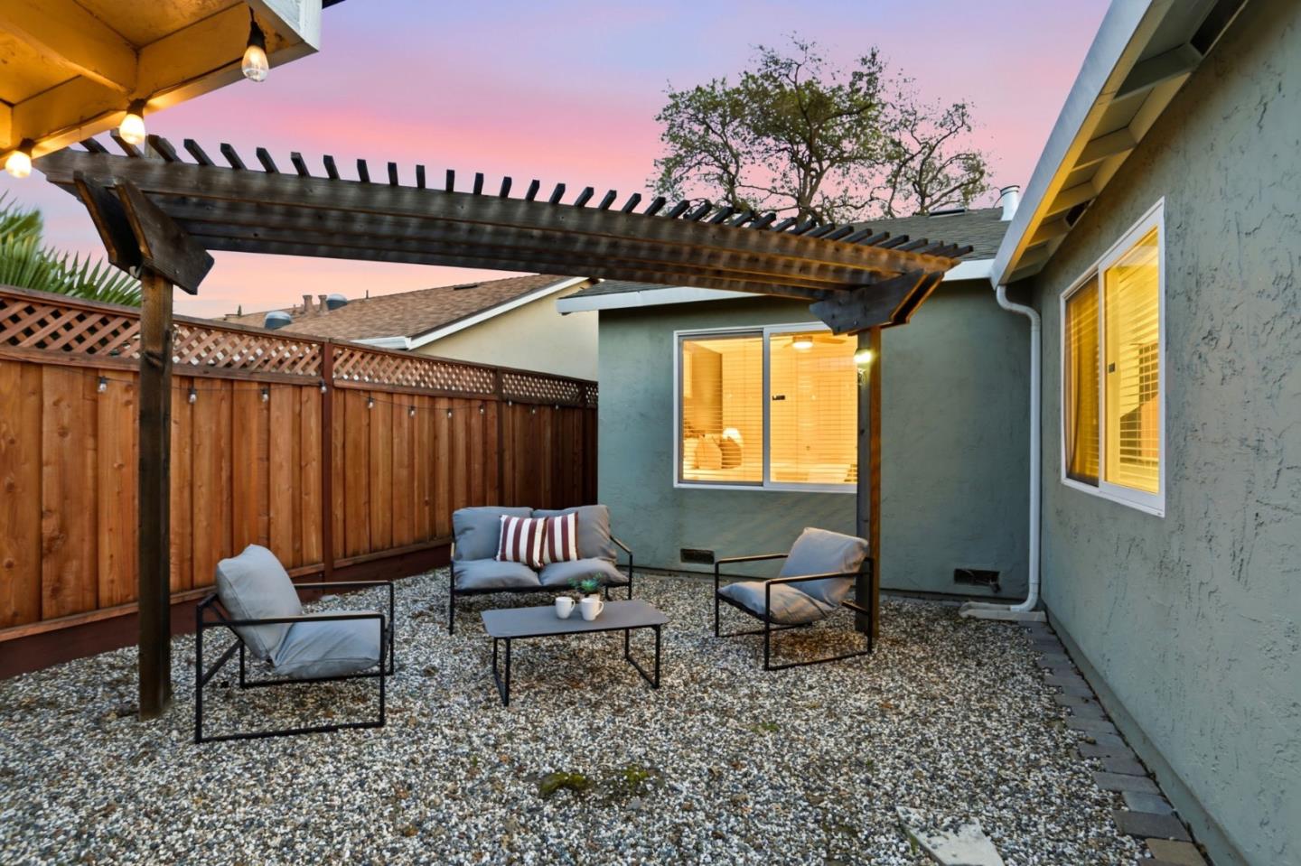 Detail Gallery Image 20 of 25 For 785 Stardust Ln, San Jose,  CA 95123 - 3 Beds | 2 Baths