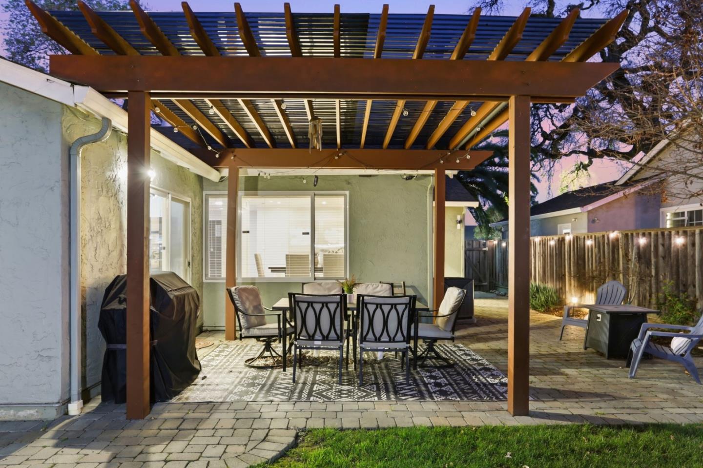 Detail Gallery Image 22 of 25 For 785 Stardust Ln, San Jose,  CA 95123 - 3 Beds | 2 Baths