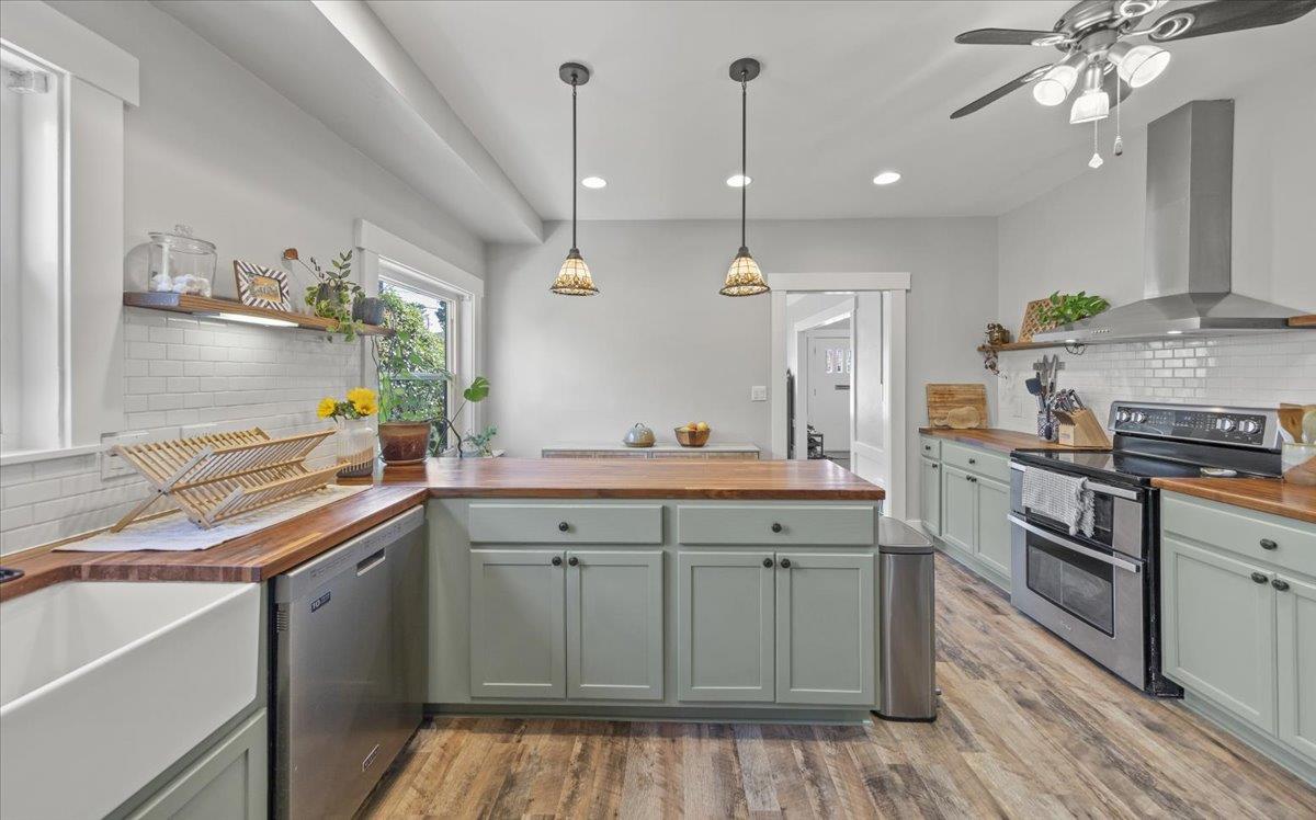 Detail Gallery Image 13 of 35 For 175 Hobson St, San Jose,  CA 95110 - 3 Beds | 2 Baths