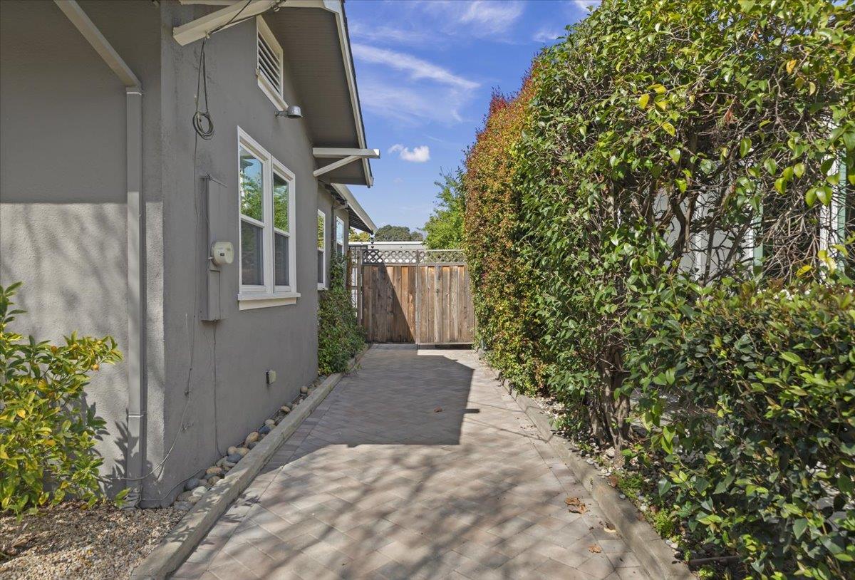 Detail Gallery Image 32 of 35 For 175 Hobson St, San Jose,  CA 95110 - 3 Beds | 2 Baths