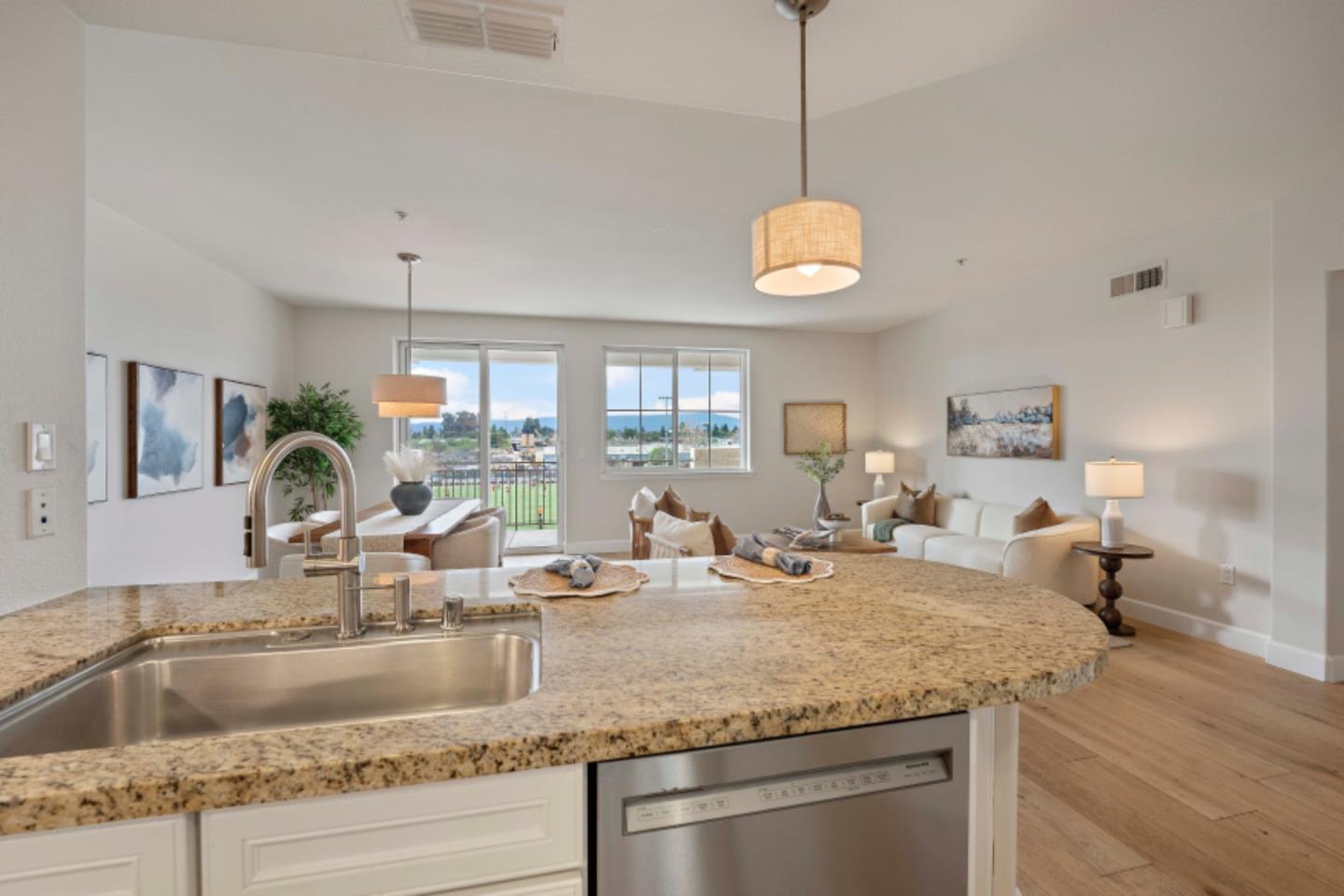 Detail Gallery Image 14 of 40 For 809 Auzerais Ave #340,  San Jose,  CA 95126 - 2 Beds | 2 Baths