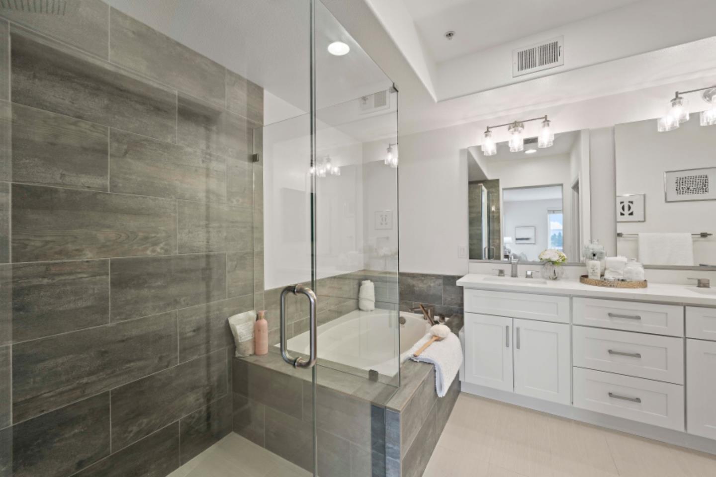 Detail Gallery Image 27 of 40 For 809 Auzerais Ave #340,  San Jose,  CA 95126 - 2 Beds | 2 Baths