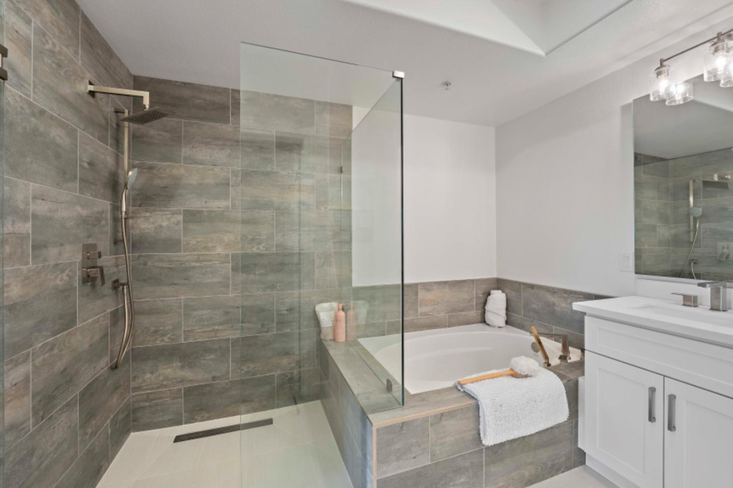 Detail Gallery Image 31 of 40 For 809 Auzerais Ave #340,  San Jose,  CA 95126 - 2 Beds | 2 Baths