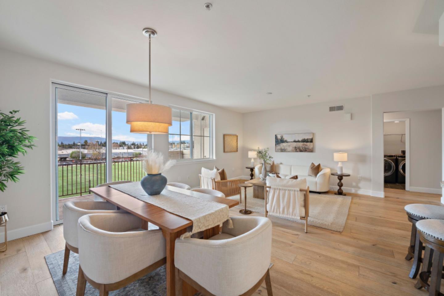 Detail Gallery Image 9 of 40 For 809 Auzerais Ave #340,  San Jose,  CA 95126 - 2 Beds | 2 Baths