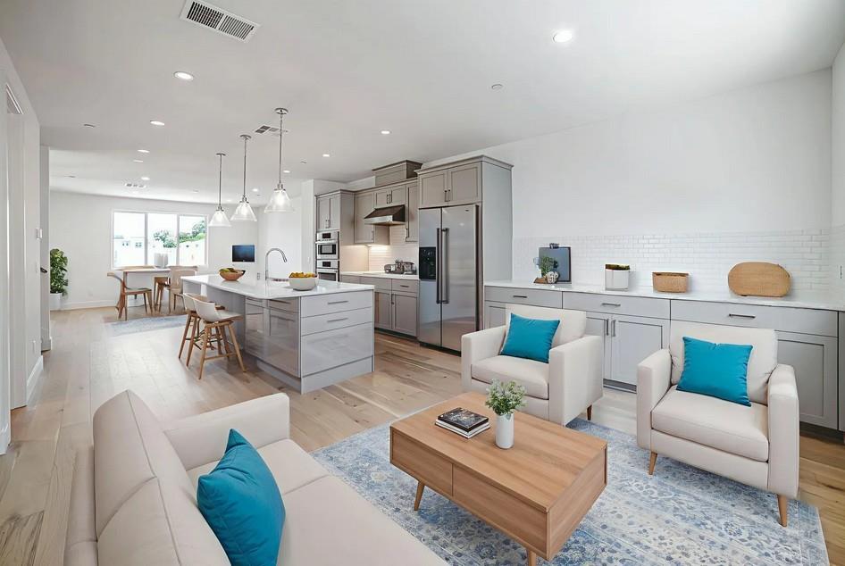 Detail Gallery Image 8 of 27 For 7017 Sunglow Ter, San Ramon,  CA 94583 - 4 Beds | 3/1 Baths