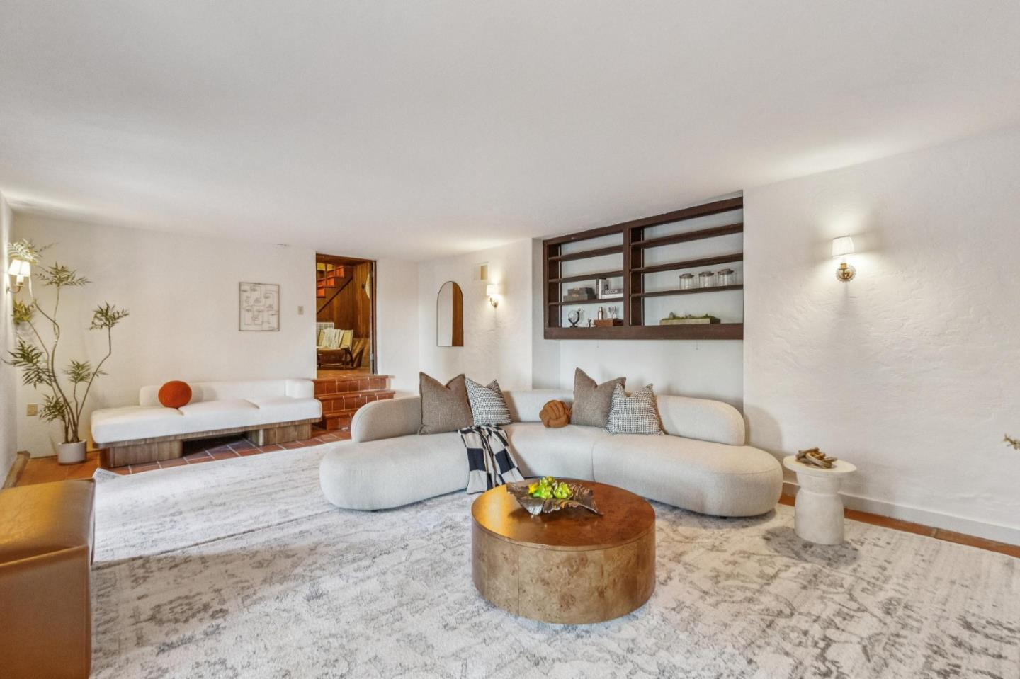 Detail Gallery Image 47 of 67 For 2323 Summit Dr, Hillsborough,  CA 94010 - 5 Beds | 5 Baths