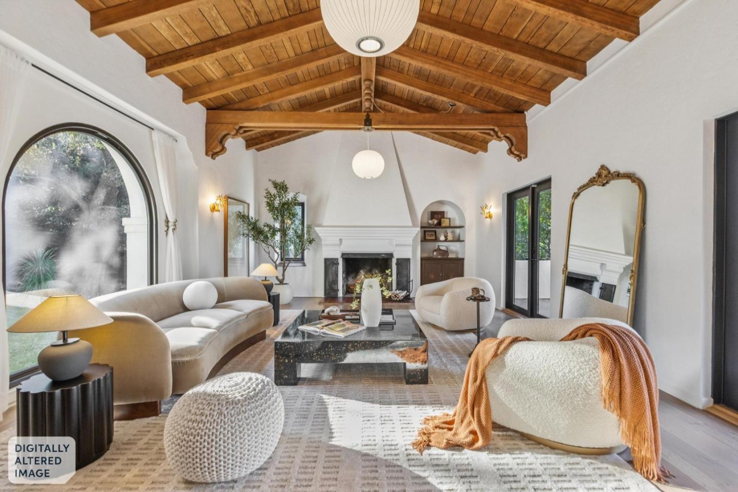 Detail Gallery Image 8 of 67 For 2323 Summit Dr, Hillsborough,  CA 94010 - 5 Beds | 5 Baths