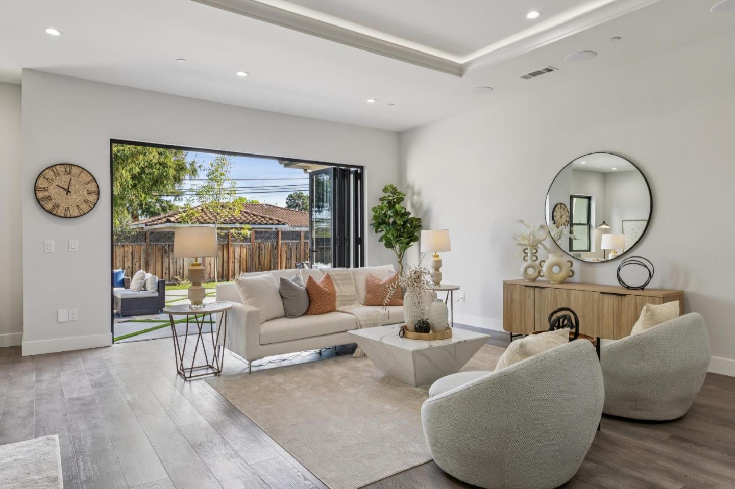 Detail Gallery Image 10 of 36 For 12584 Paseo Flores, Saratoga,  CA 95070 - 7 Beds | 5 Baths