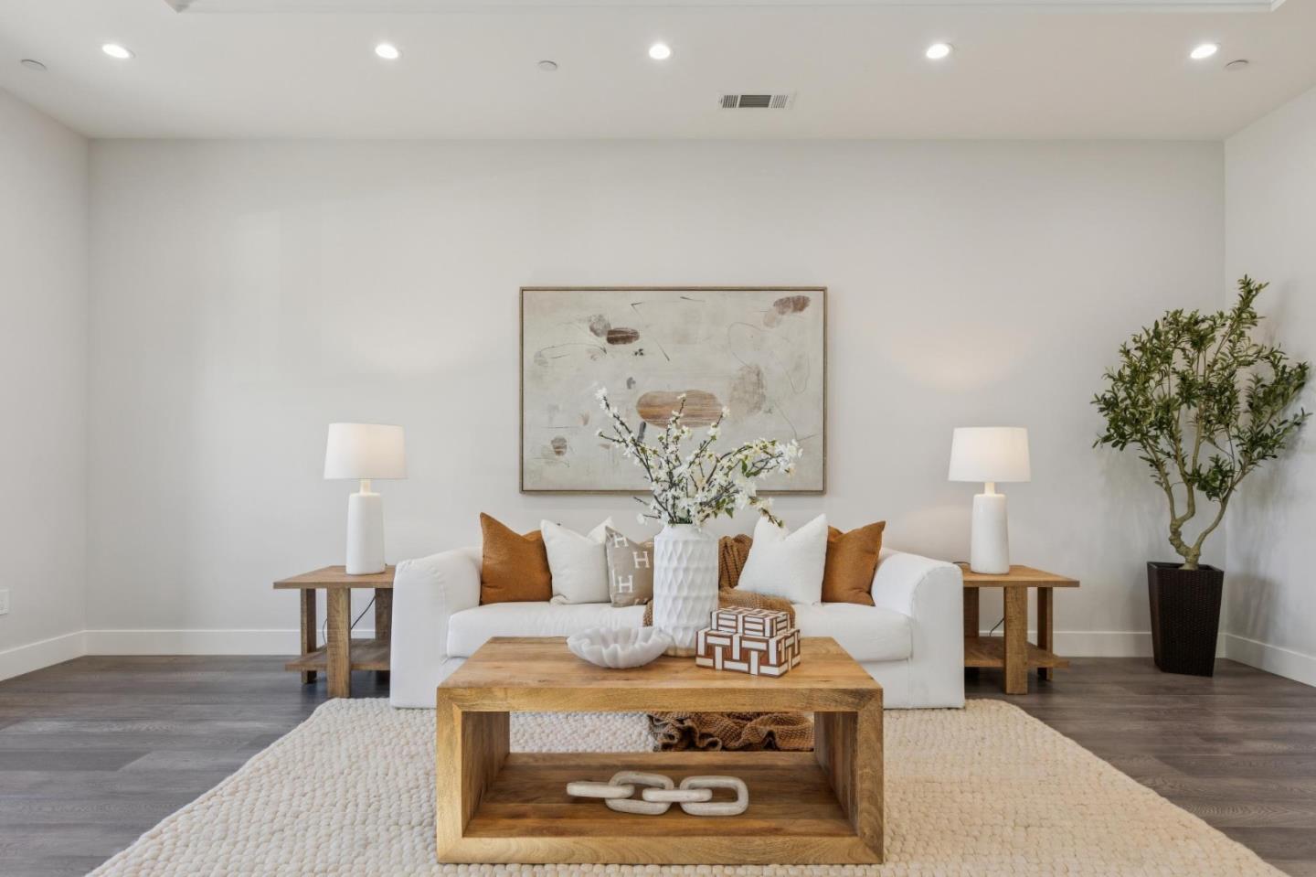 Detail Gallery Image 4 of 36 For 12584 Paseo Flores, Saratoga,  CA 95070 - 7 Beds | 5 Baths