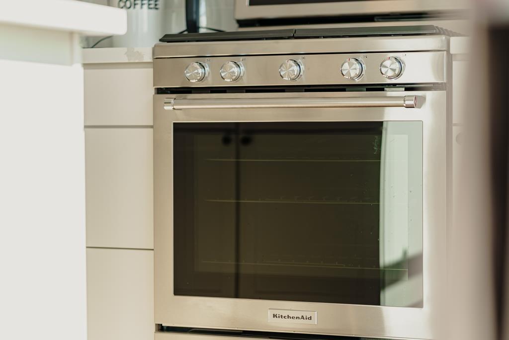 Detail Gallery Image 17 of 39 For 105 Skyline Vista Way, Watsonville,  CA 95076 - 3 Beds | 3/1 Baths