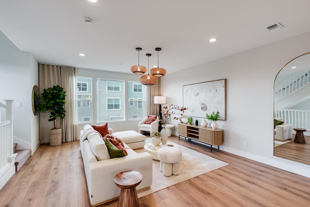 Detail Gallery Image 22 of 39 For 105 Skyline Vista Way, Watsonville,  CA 95076 - 3 Beds | 3/1 Baths