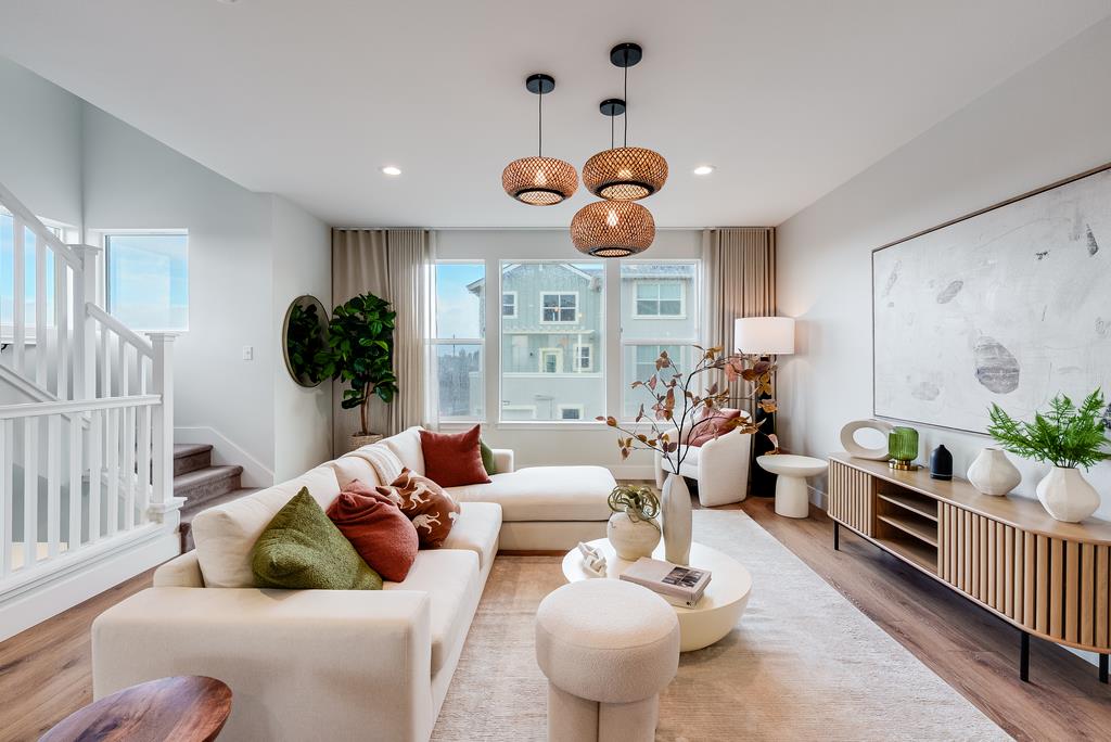 Detail Gallery Image 24 of 39 For 105 Skyline Vista Way, Watsonville,  CA 95076 - 3 Beds | 3/1 Baths