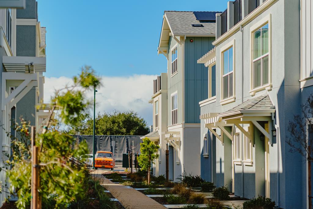 Detail Gallery Image 37 of 39 For 105 Skyline Vista Way, Watsonville,  CA 95076 - 3 Beds | 3/1 Baths