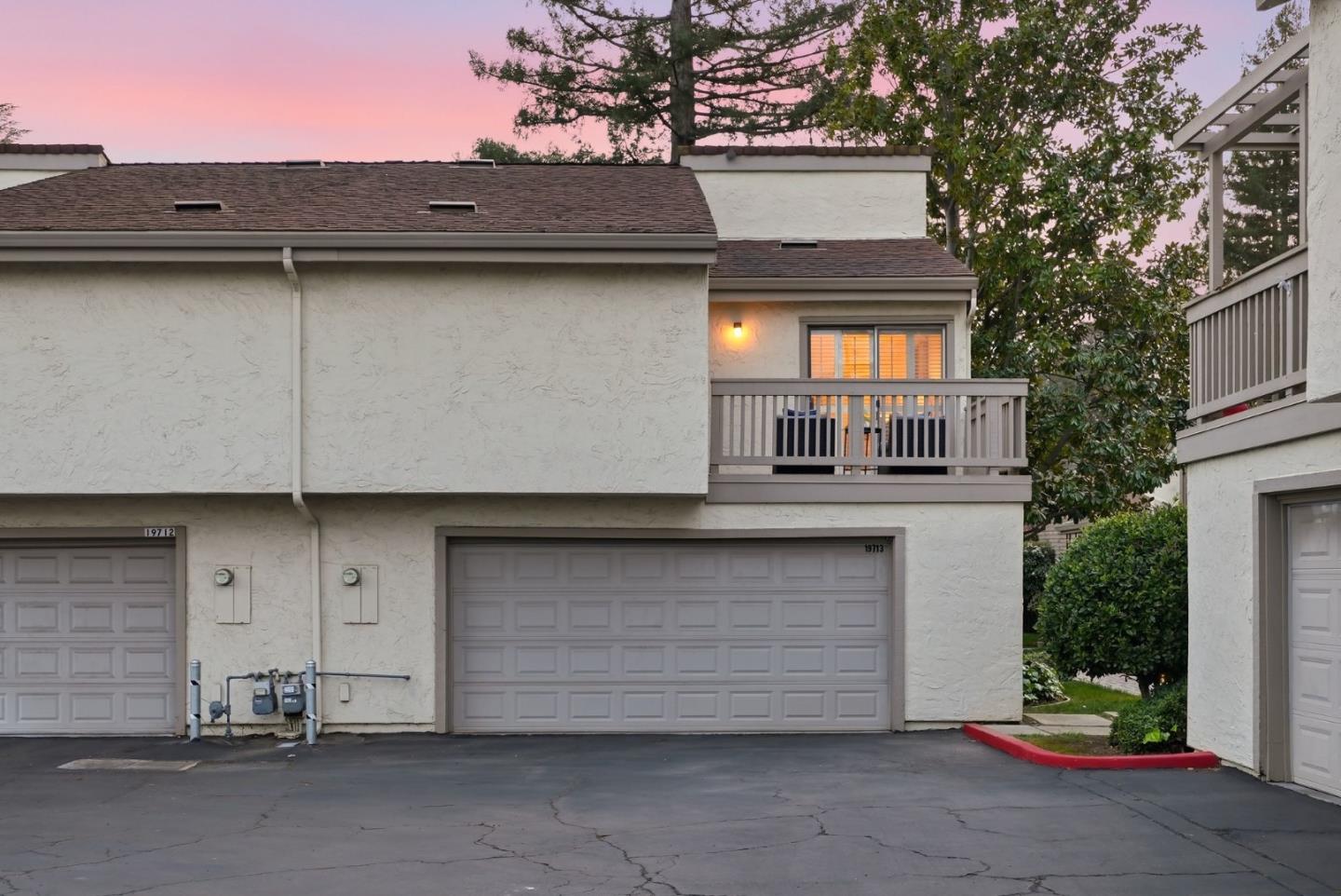 Detail Gallery Image 5 of 31 For 19713 Vineyard Ln, Saratoga,  CA 95070 - 2 Beds | 2/1 Baths