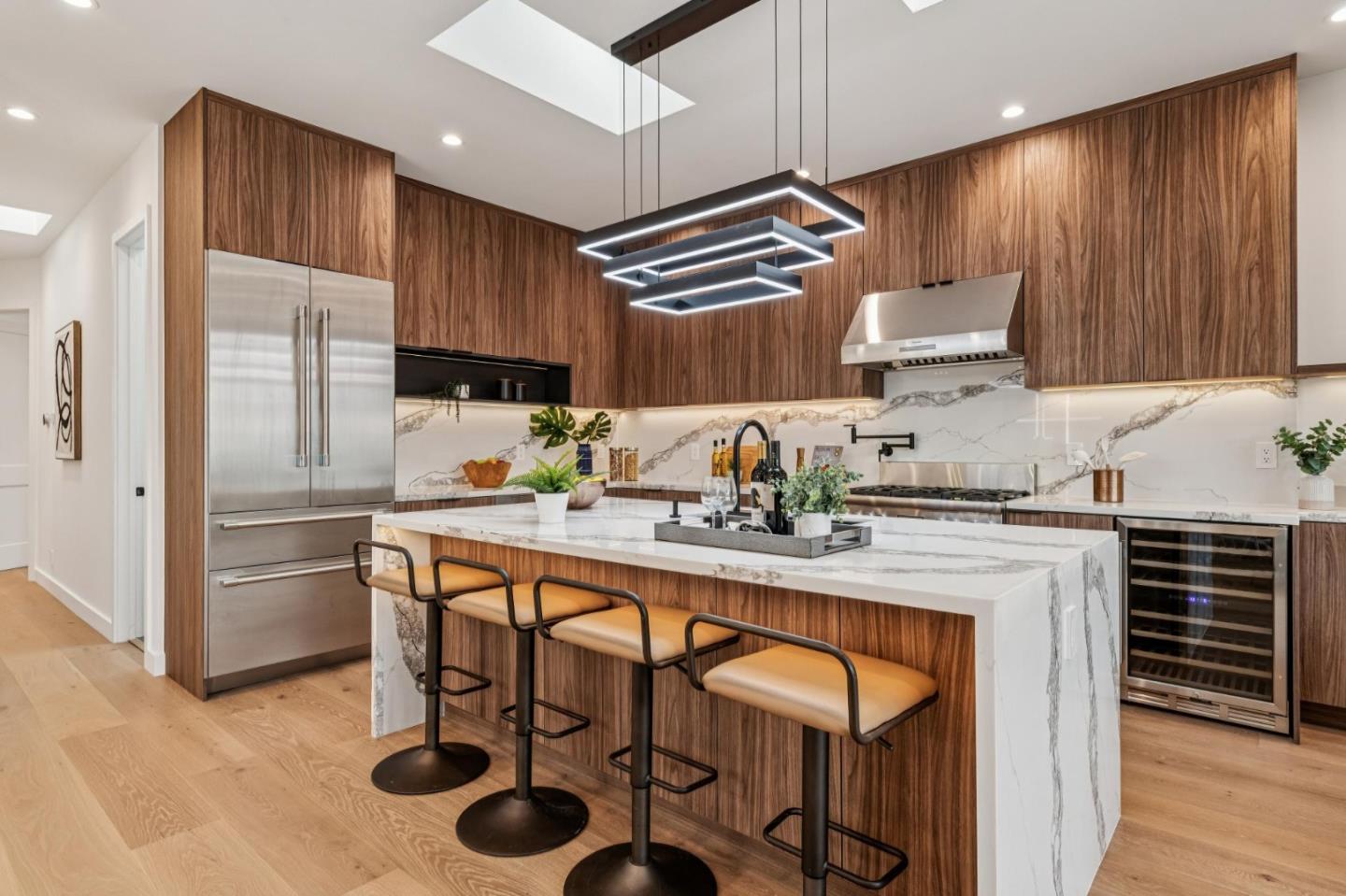 Detail Gallery Image 17 of 81 For 1354 29th Ave, San Francisco,  CA 94122 - 4 Beds | 4 Baths