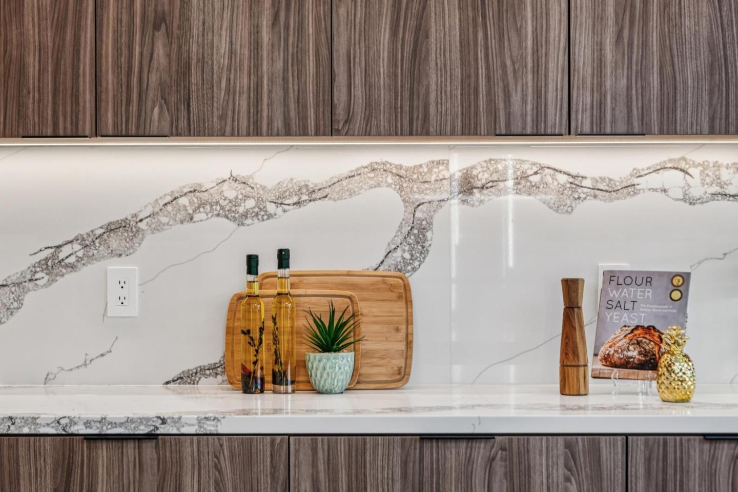 Detail Gallery Image 20 of 81 For 1354 29th Ave, San Francisco,  CA 94122 - 4 Beds | 4 Baths