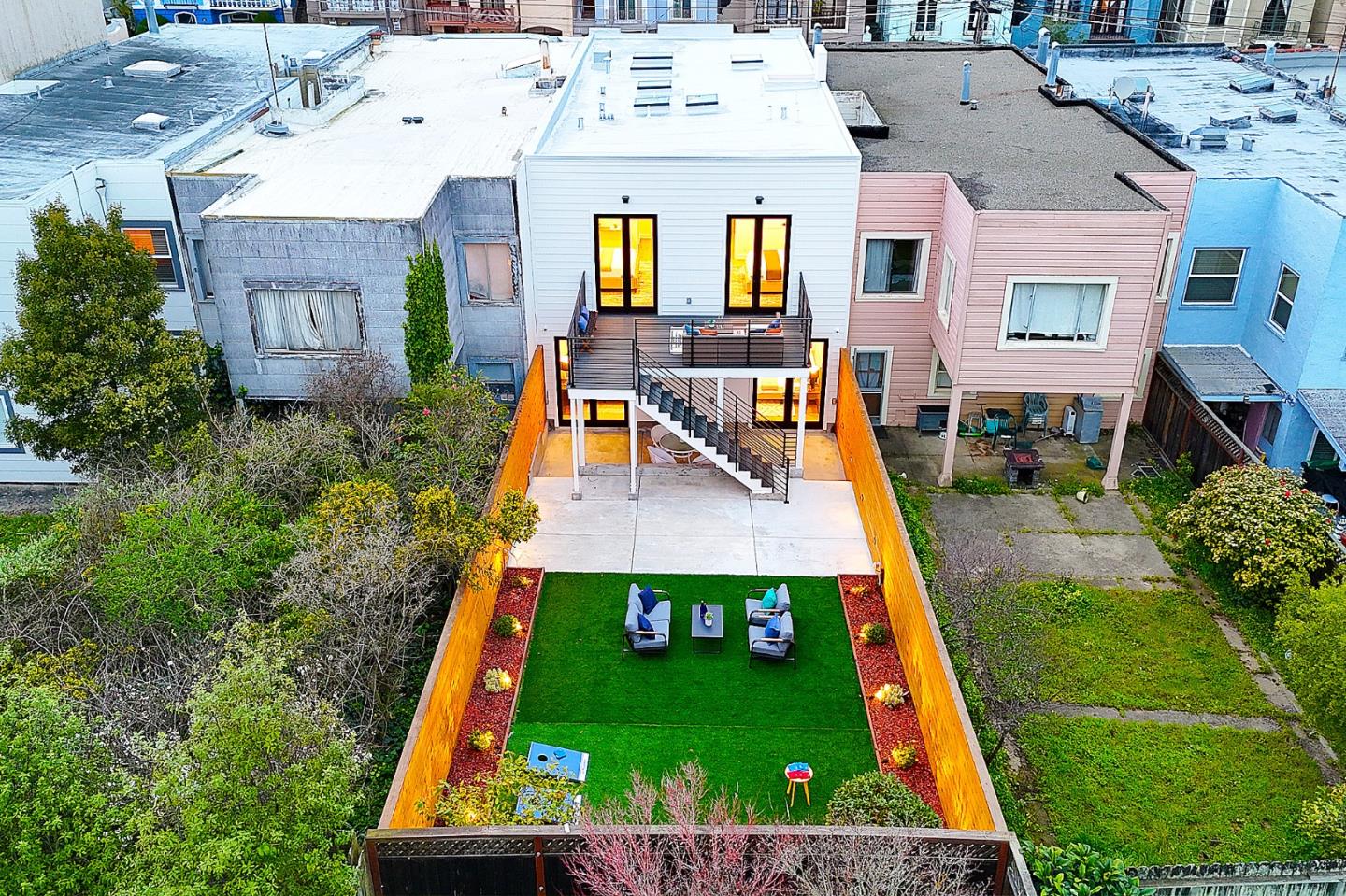 Detail Gallery Image 3 of 81 For 1354 29th Ave, San Francisco,  CA 94122 - 4 Beds | 4 Baths