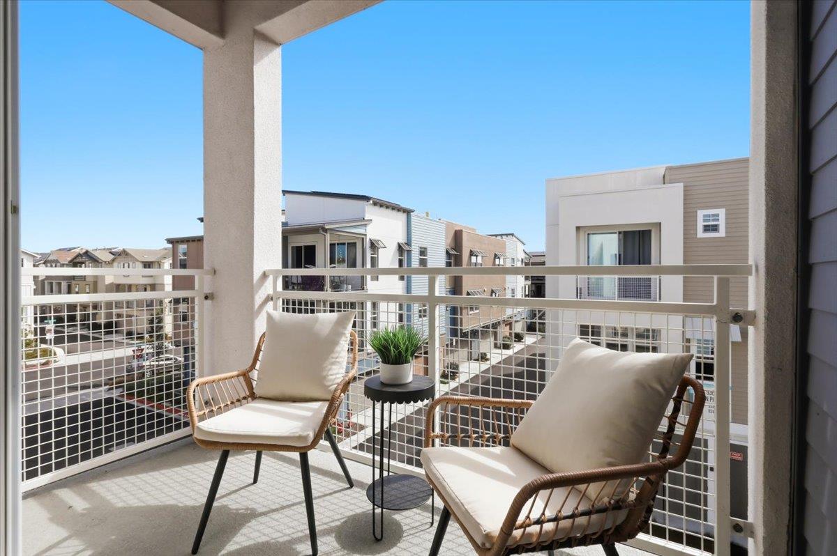 Detail Gallery Image 24 of 40 For 9343 Ocean Park Way, Newark,  CA 94560 - 2 Beds | 2/1 Baths