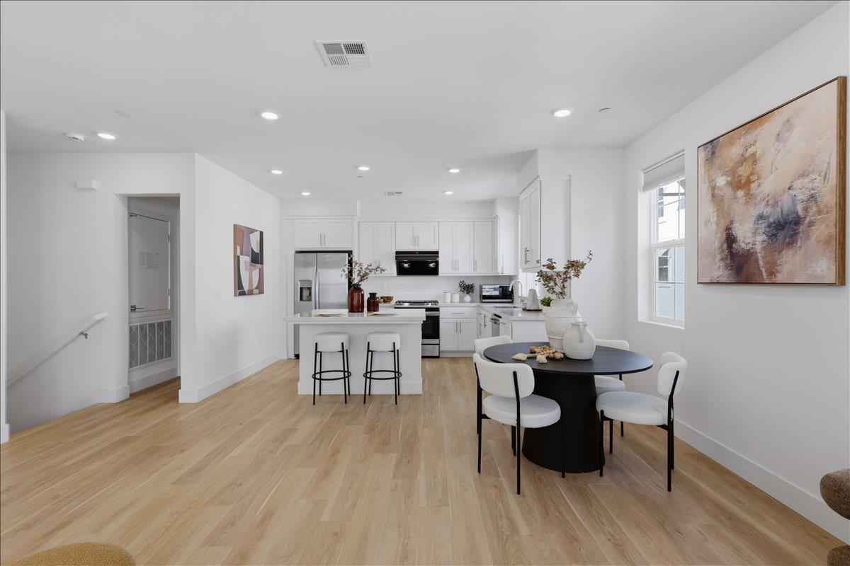 Detail Gallery Image 8 of 40 For 9343 Ocean Park Way, Newark,  CA 94560 - 2 Beds | 2/1 Baths