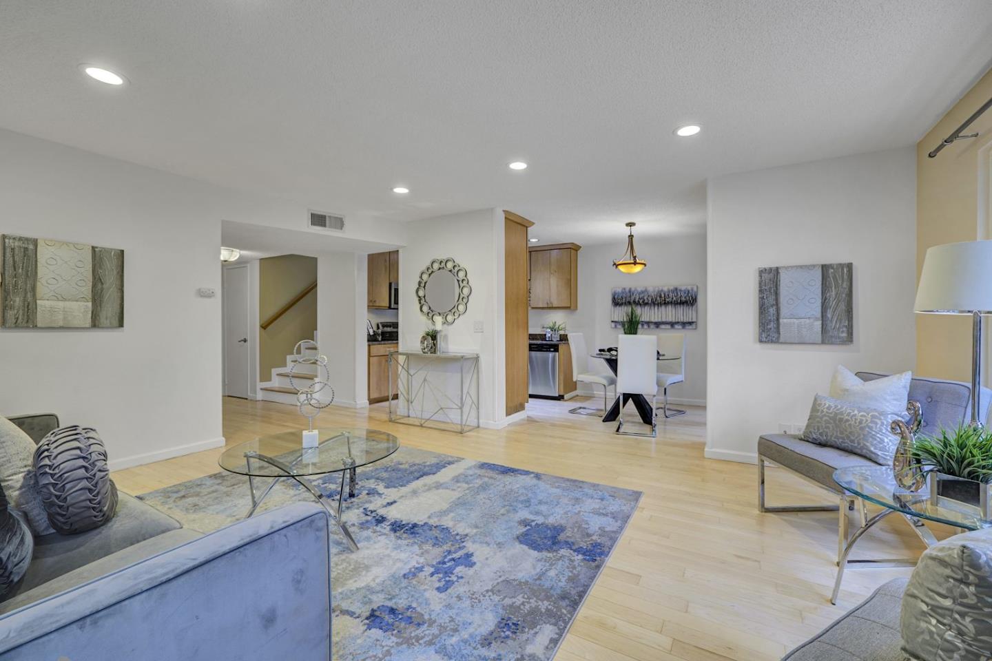 Photo #4: ML82036662 Listing: Photo #4