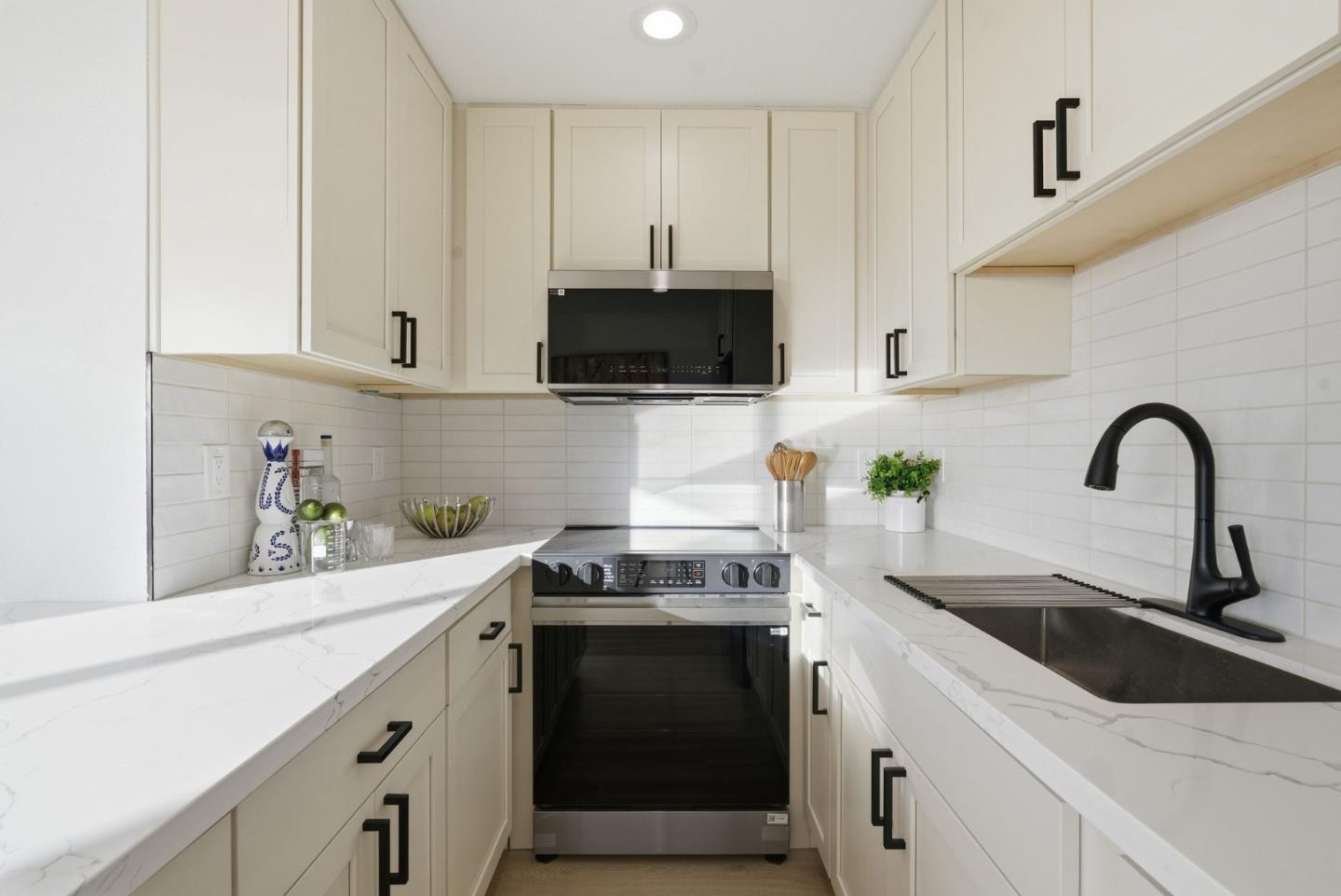 Detail Gallery Image 23 of 54 For 100 Byrne St, Daly City,  CA 94014 - – Beds | – Baths