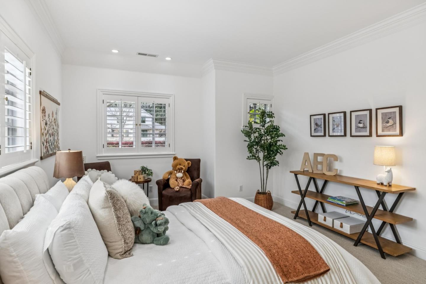 Detail Gallery Image 31 of 49 For 58 Deodora Dr, Atherton,  CA 94027 - 5 Beds | 3/2 Baths